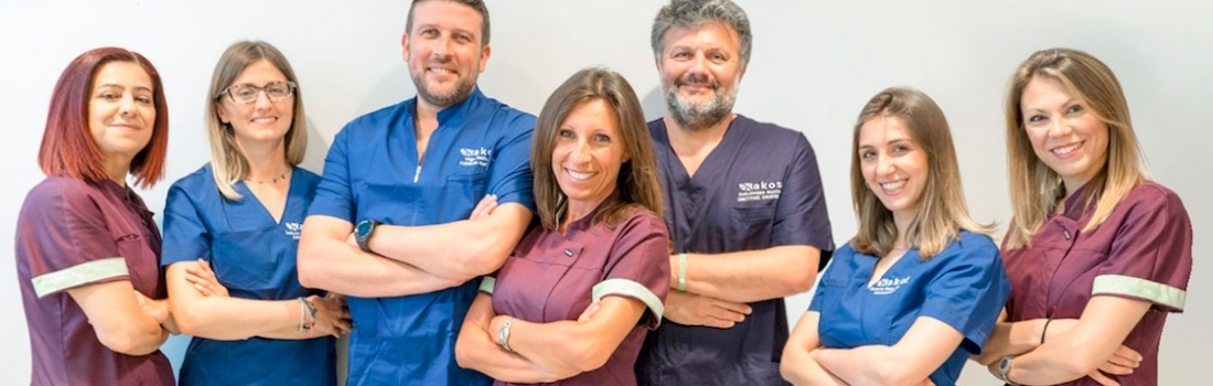 Dental Care AKOS: Eccellenze in Odontoiatria Estetica, Parodontologia, Chirurgia Orale